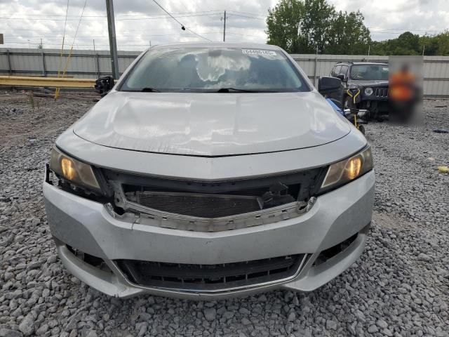 Sedans CHEVROLET IMPALA 2016 Srebrny
