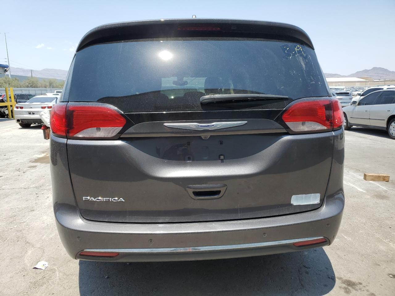 2019 Chrysler Pacifica Touring L Plus VIN: 2C4RC1EG1KR570527 Lot: 64864105