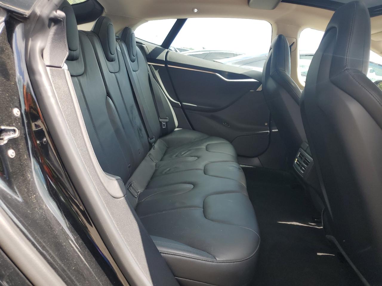 2013 Tesla Model S VIN: 5YJSA1CN8DFP06126 Lot: 63098515