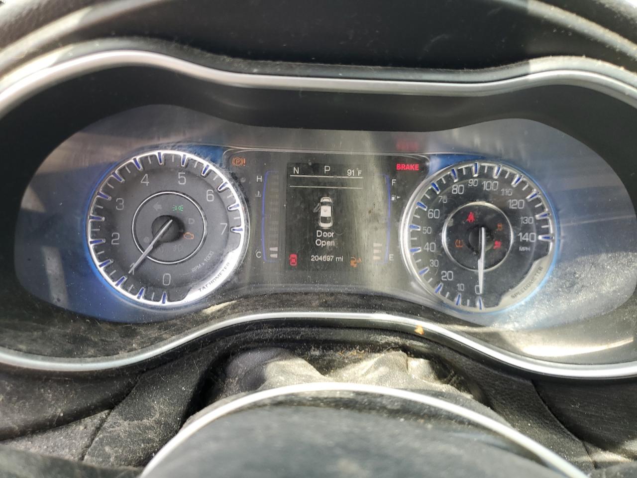 2015 Chrysler 200 Limited VIN: 1C3CCCAB2FN666721 Lot: 64222965