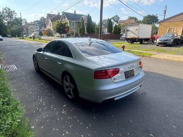 Sedans AUDI S8 2014 Srebrny