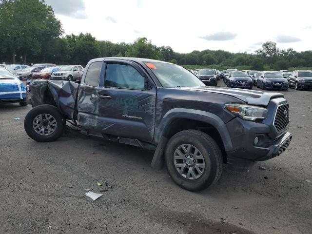 Pickups TOYOTA TACOMA 2016 Szary