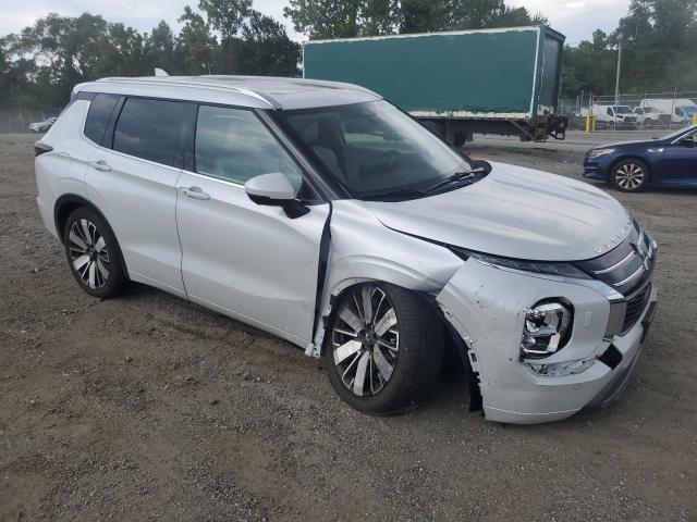  MITSUBISHI OUTLANDER 2025 Белы