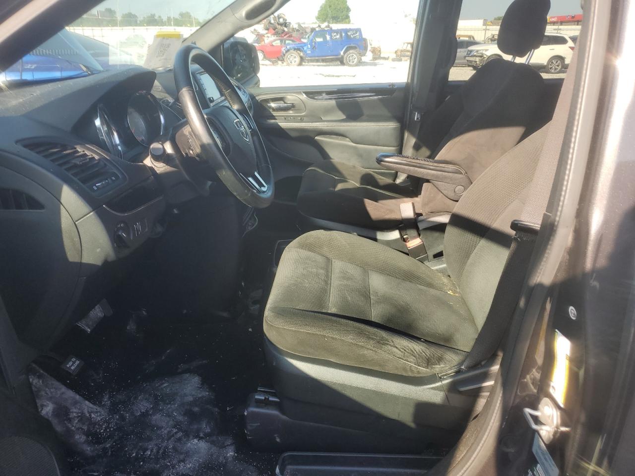 2017 Dodge Grand Caravan Se VIN: 2C4RDGBG5HR678873 Lot: 66161795