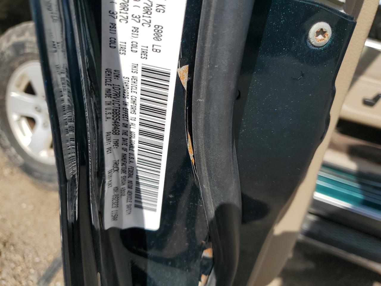 2011 Dodge Ram 1500 VIN: 1D7RV1GT7BS552607 Lot: 65384765