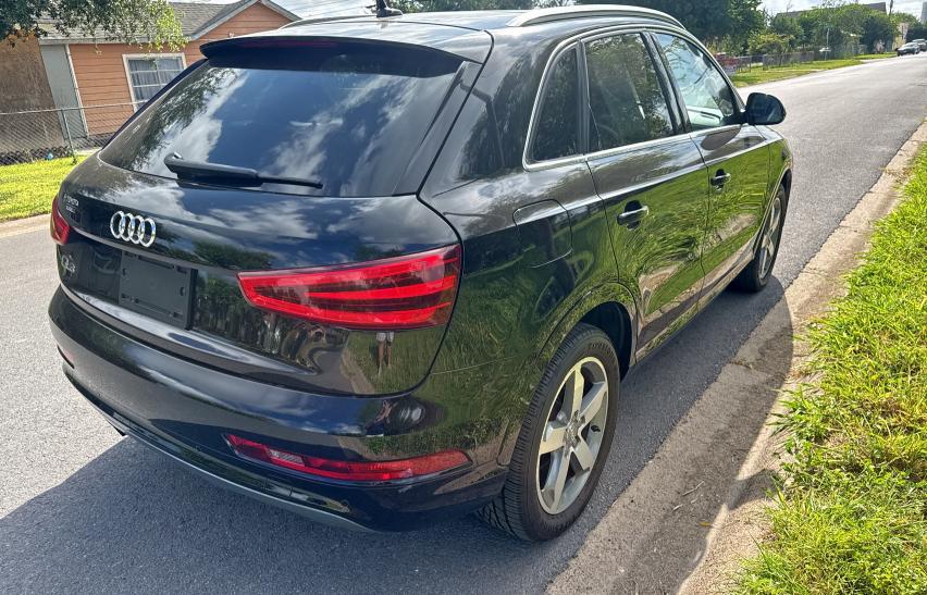 Parquets AUDI Q3 2015 Czarny