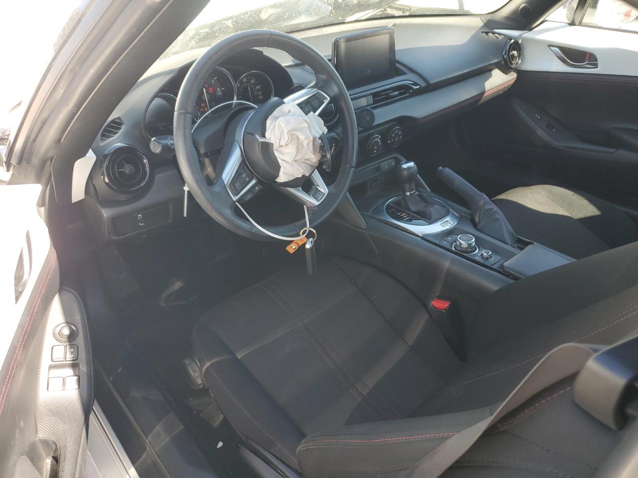 JM1NDAC78J0200277 2018 Mazda Mx-5 Miata Club