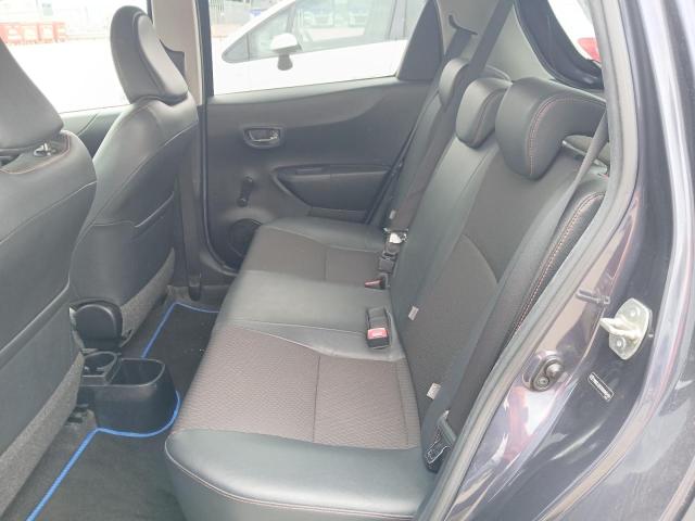 2012 TOYOTA YARIS SR V