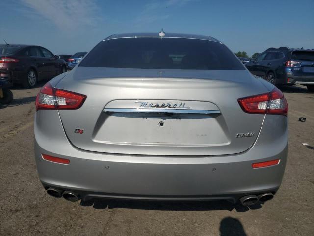 Sedans MASERATI ALL MODELS 2015 Srebrny