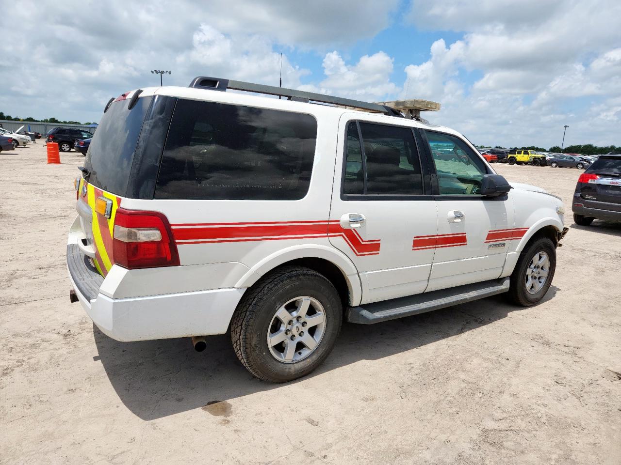 2008 Ford Expedition Xlt VIN: 1FMFU15568LA00258 Lot: 64633315