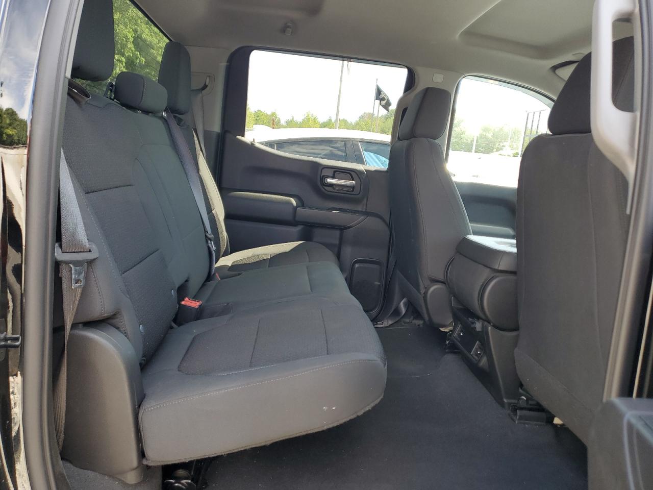 2021 Chevrolet Silverado K1500 Custom VIN: 3GCPYBEK1MG262141 Lot: 64676945