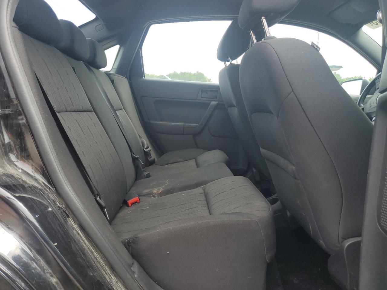 2010 Ford Focus Se VIN: 1FAHP3FN1AW278185 Lot: 62447865
