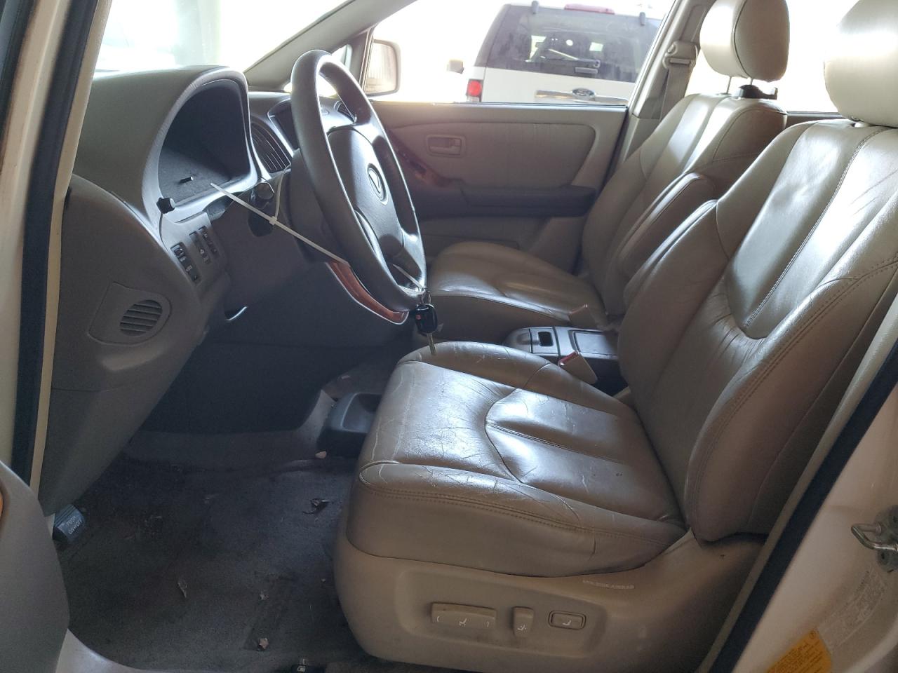 2000 Lexus Rx 300 VIN: JT6HF10U9Y0156471 Lot: 64781445