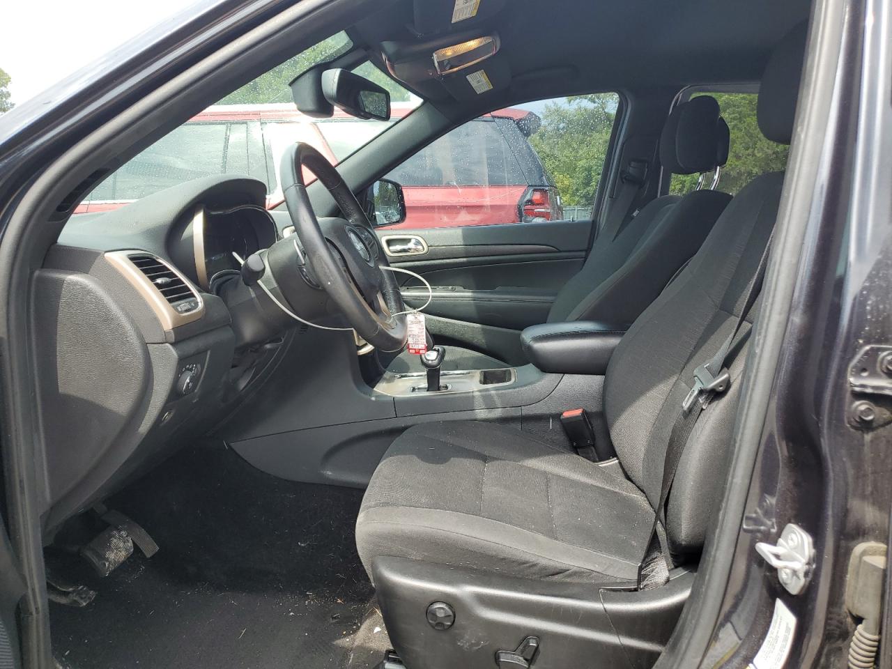 2015 Jeep Grand Cherokee Laredo VIN: 1C4RJFAGXFC845805 Lot: 64669315