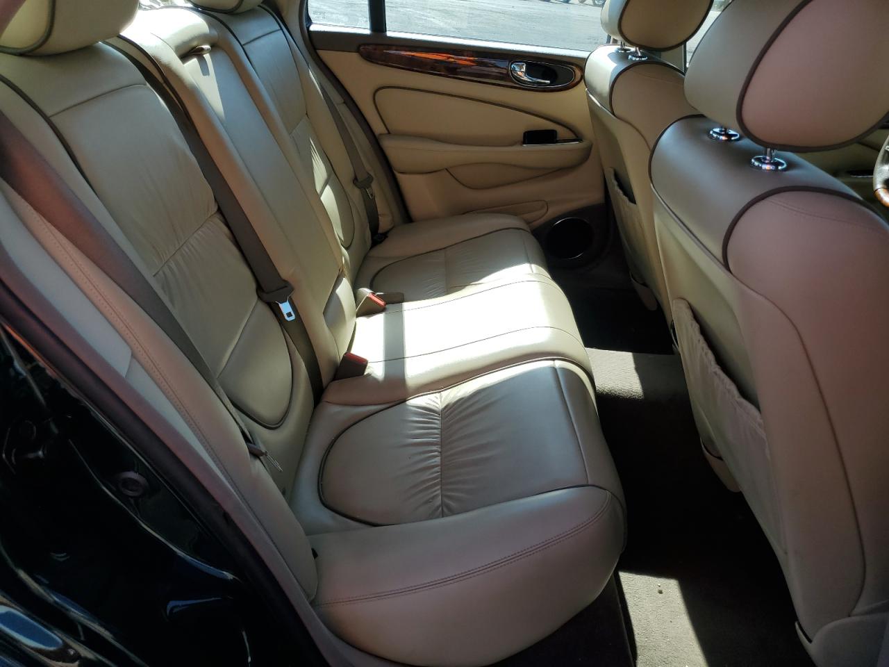 sajwa71bx7sh13359 SAJWA71BX7SH13359 2007 Jaguar Xj8