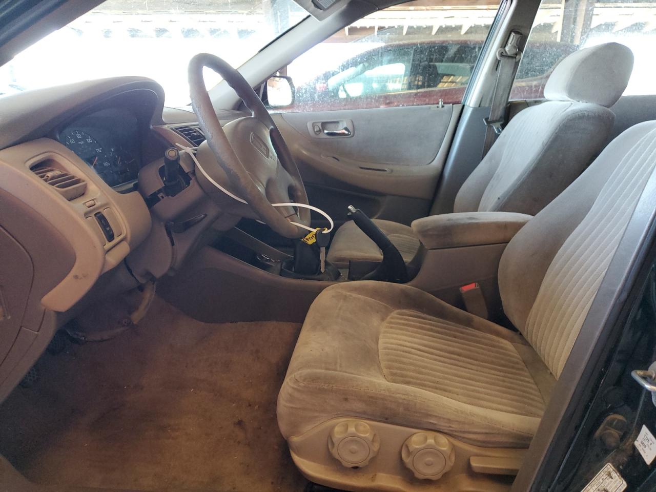 1998 Honda Accord Lx VIN: 1HGCG554XWA112312 Lot: 65215385