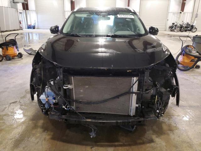  NISSAN ROGUE 2021 Czarny