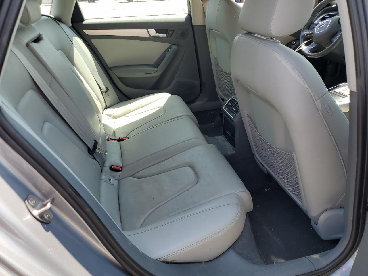2015 Audi A4 Premium VIN: WAUBFAFL5FN000759 Lot: 63943915