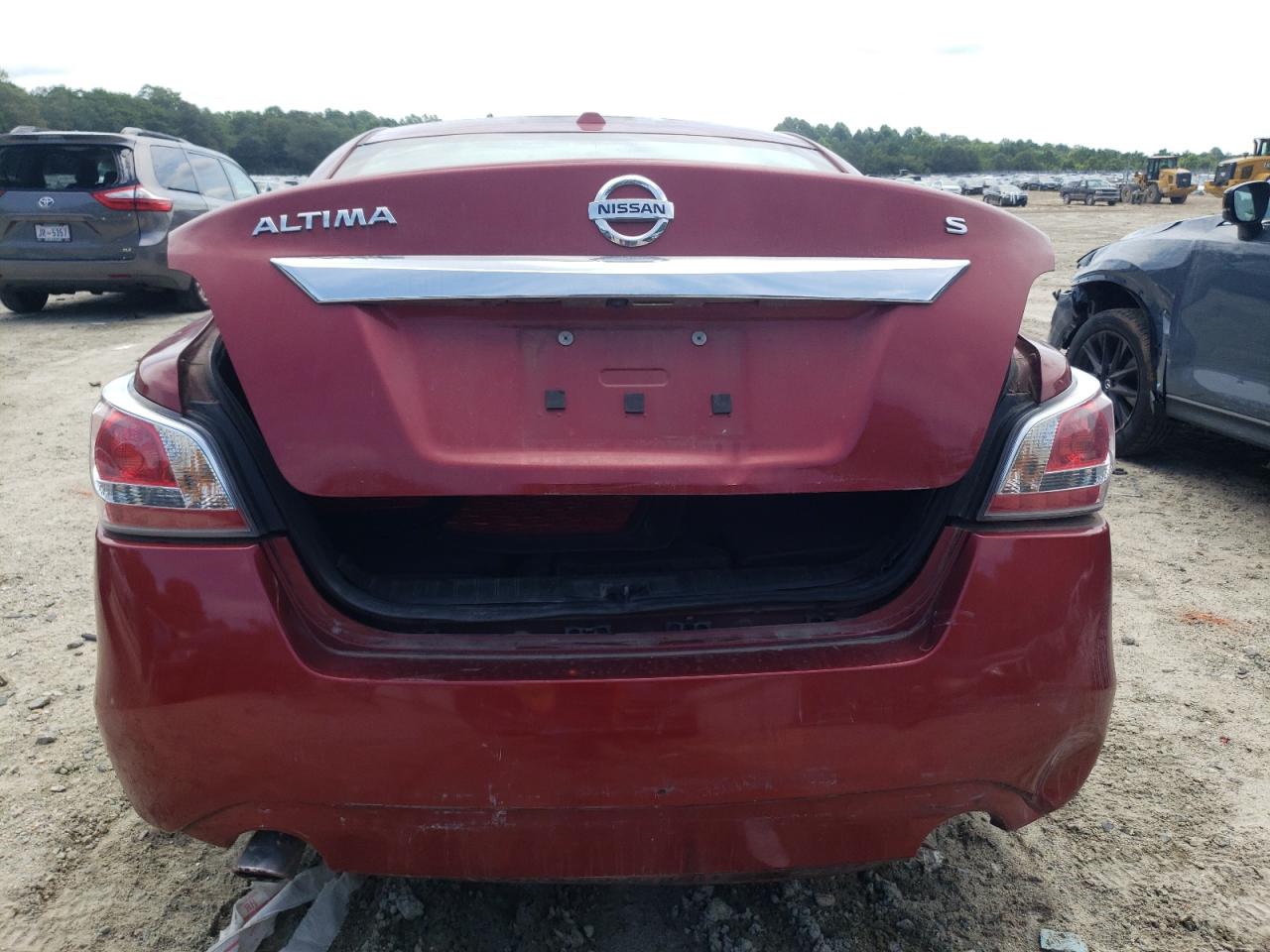 2015 Nissan Altima 2.5 VIN: 1N4AL3AP0FN884533 Lot: 64089505