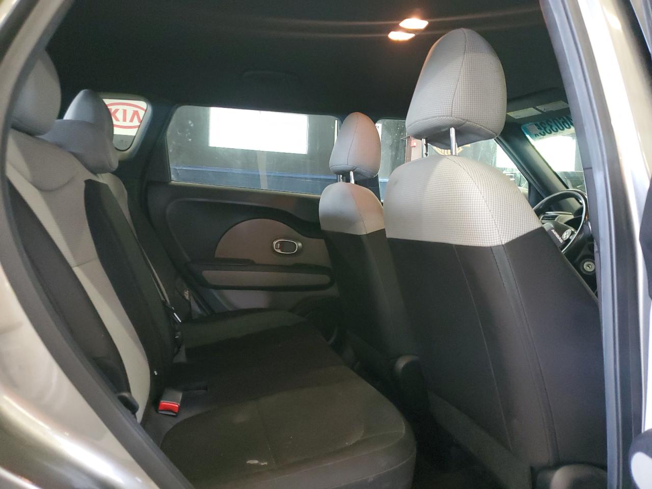 2018 Kia Soul VIN: KNDJN2A29J7565826 Lot: 63460335
