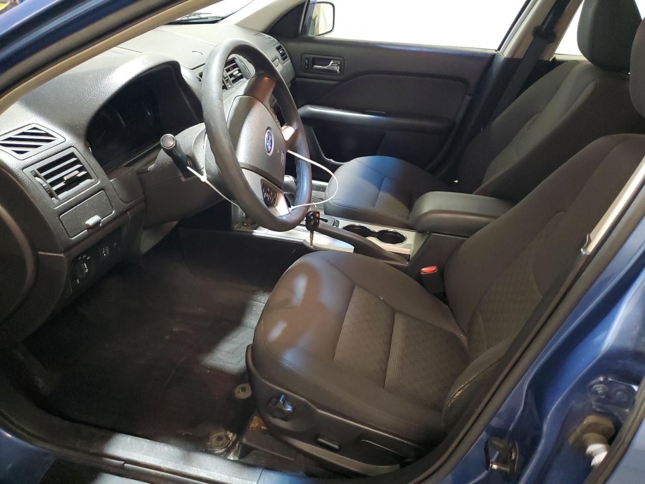2010 Ford Fusion Se VIN: 3FAHP0HA7AR304235 Lot: 64838165