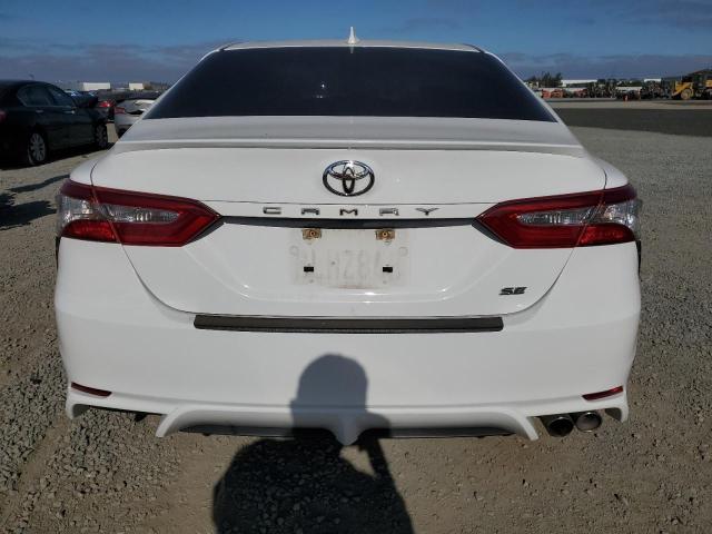 TOYOTA CAMRY 2019 Biały