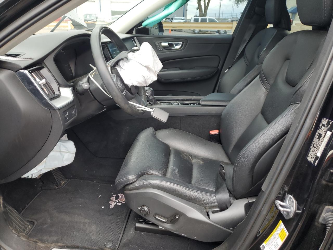 2019 Volvo Xc60 T5 Momentum VIN: LYV102DK4KB354413 Lot: 65913345