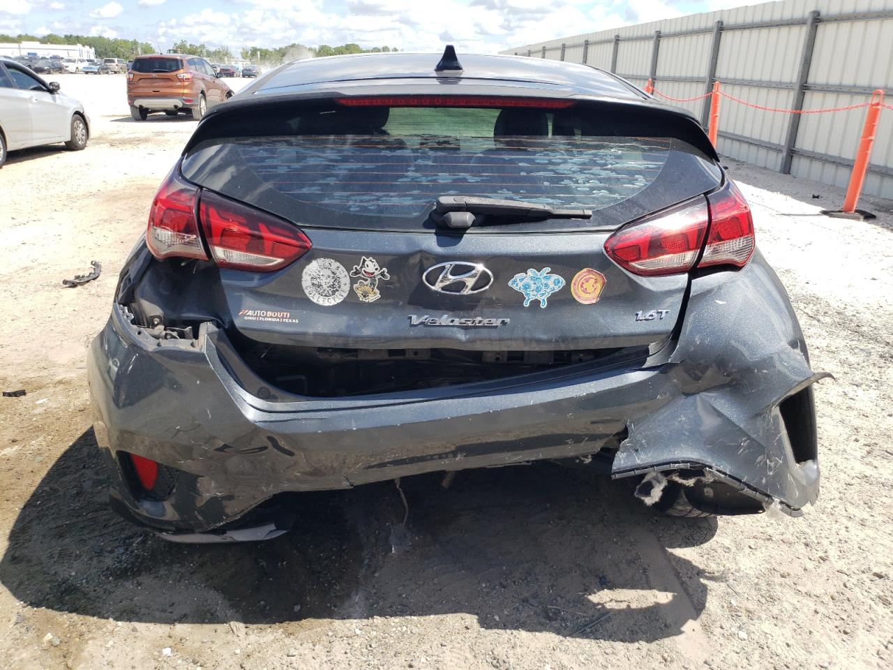 kmhth6ab3ku012739 KMHTH6AB3KU012739 2019 Hyundai Veloster Turbo