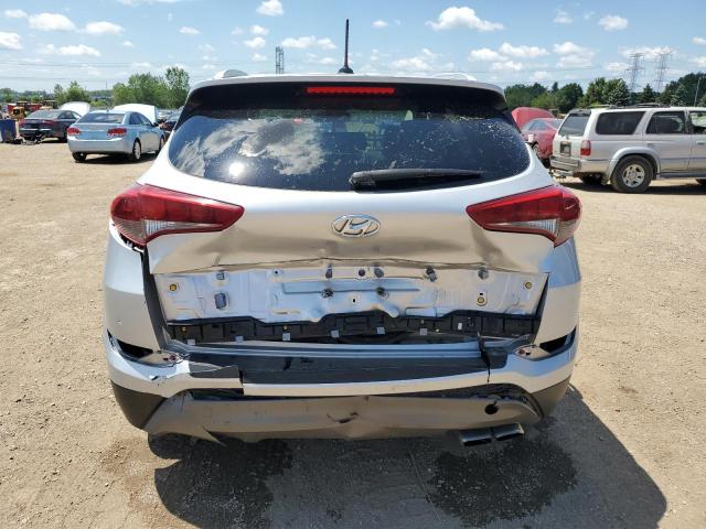  HYUNDAI TUCSON 2016 Серебристый