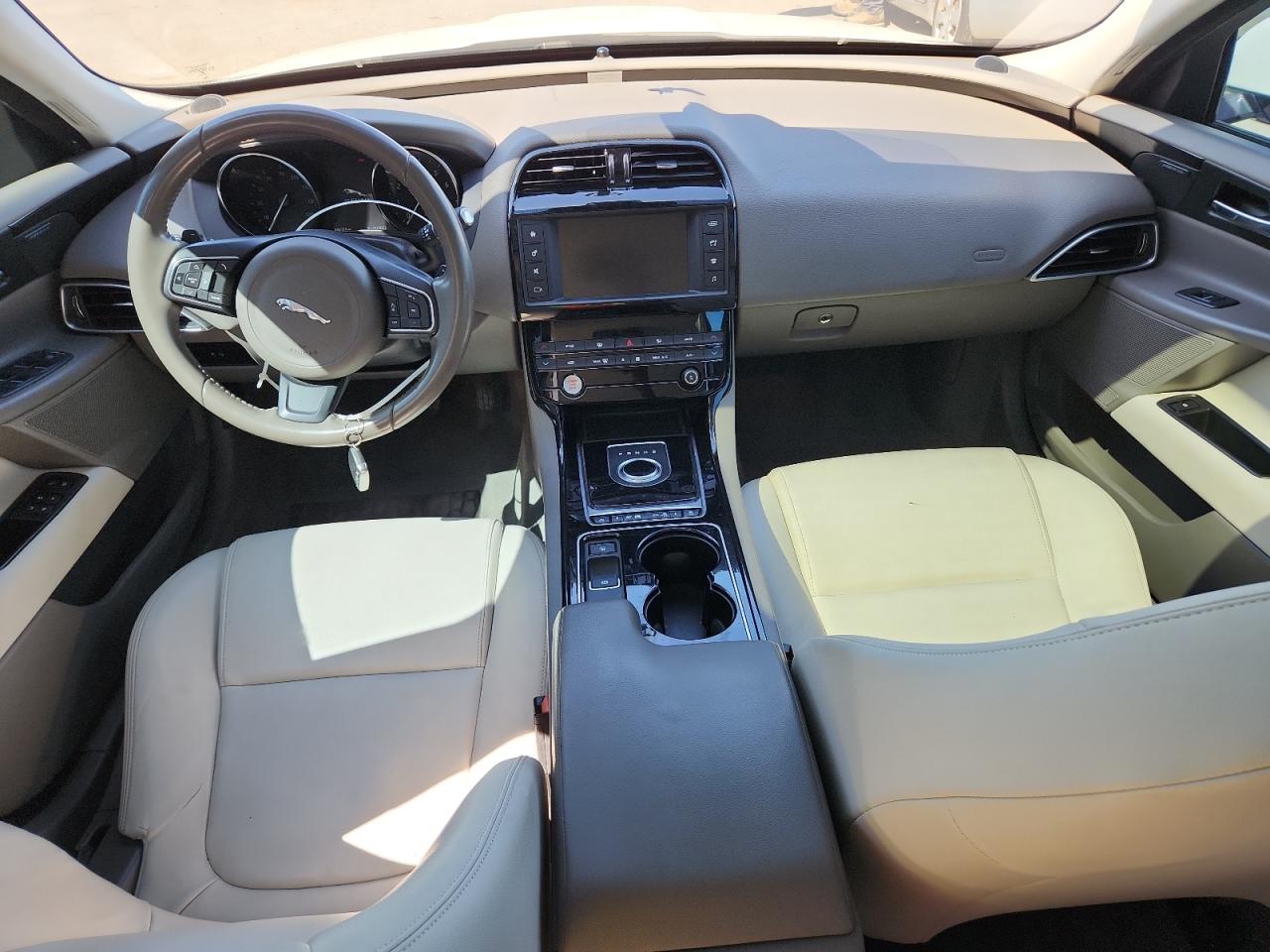 2017 Jaguar Xe Premium VIN: SAJAD4BV5HA968949 Lot: 63670145