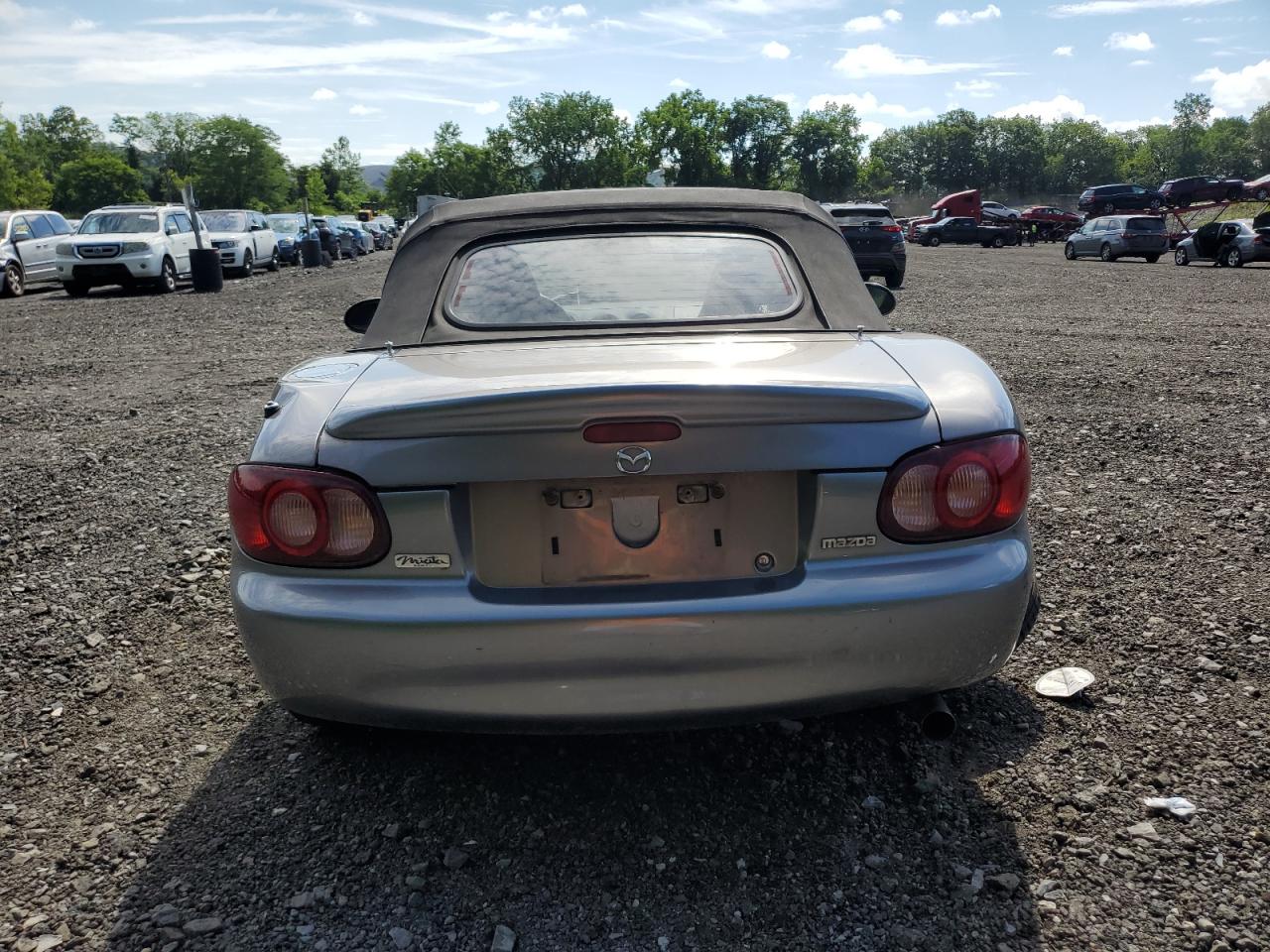 2002 Mazda Mx-5 Miata Base VIN: JM1NB353520224582 Lot: 63669835