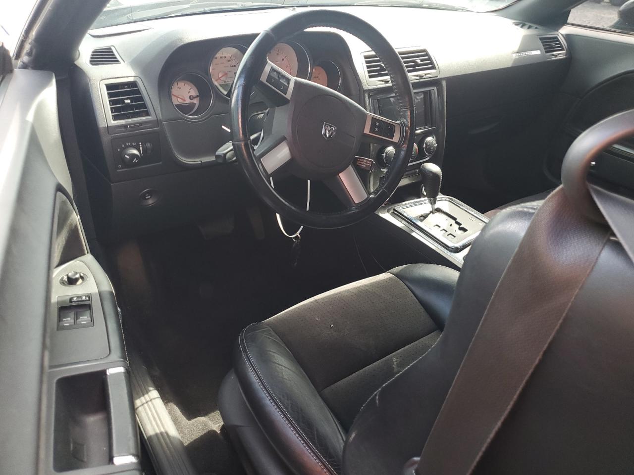 2008 Dodge Challenger Srt-8 VIN: 2B3LJ74W78H289470 Lot: 64997625