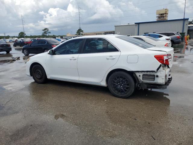  TOYOTA CAMRY 2014 Biały