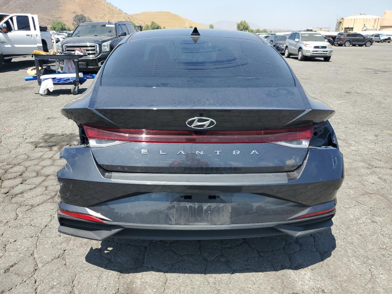 2022 Hyundai Elantra Sel VIN: 5NPLM4AGXNH082043 Lot: 62978225
