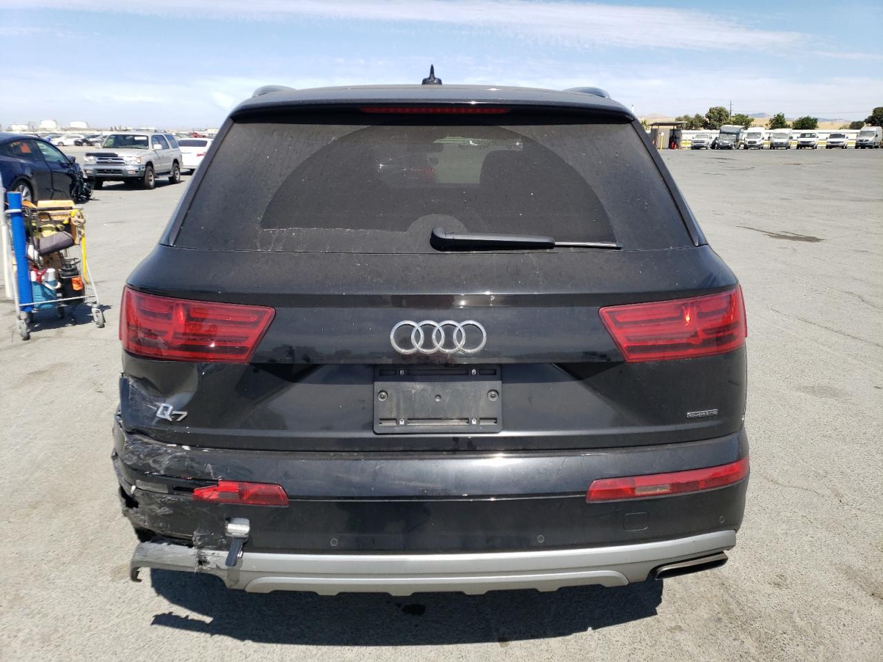 2018 Audi Q7 Premium Plus VIN: WA1LHAF77JD042203 Lot: 63196135