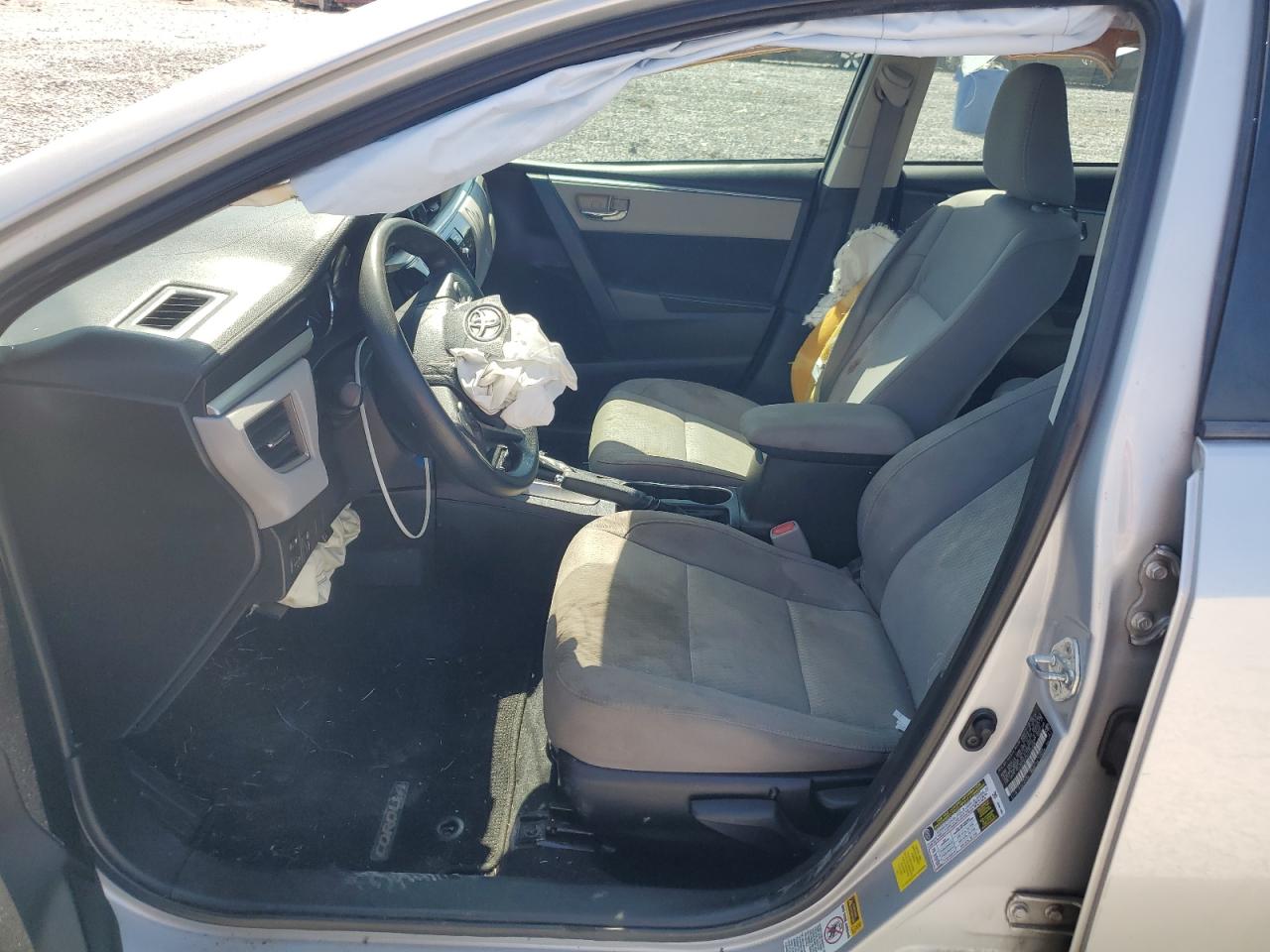 2015 Toyota Corolla L VIN: 2T1BURHEXFC233688 Lot: 64434395