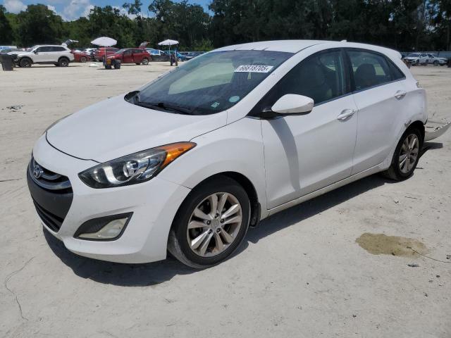  HYUNDAI ELANTRA 2013 Biały