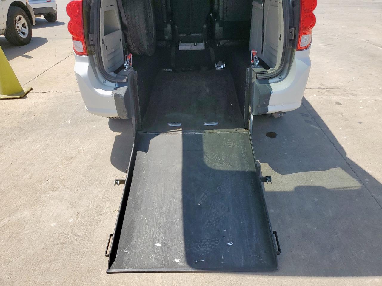 2017 Dodge Grand Caravan Sxt VIN: 2C4RDGCG7HR731913 Lot: 65658545