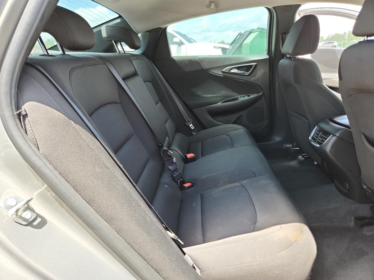 2018 Chevrolet Malibu Lt VIN: 1G1ZD5ST9JF239988 Lot: 63626835