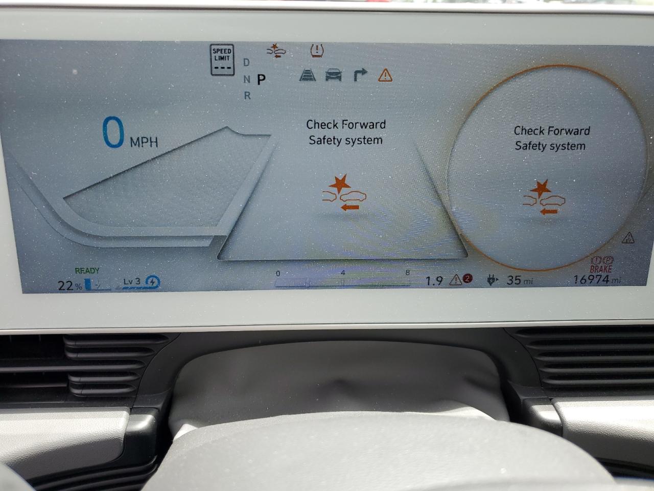 2022 Hyundai Ioniq 5 Se VIN: KM8KMDAF1NU087975 Lot: 63912505