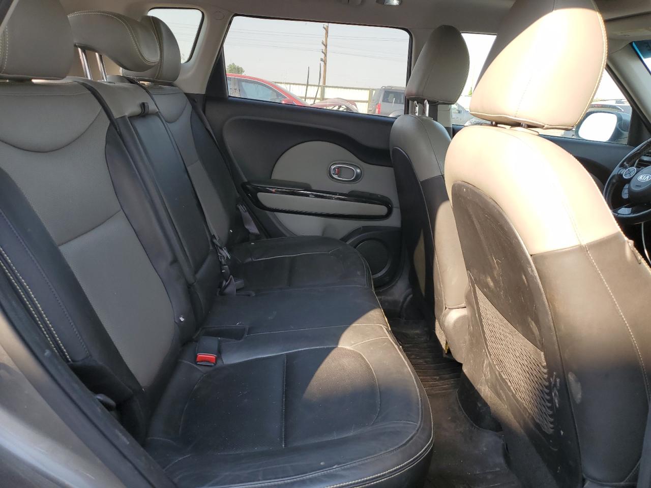 2016 Kia Soul + VIN: KNDJP3A51G7340495 Lot: 64456335
