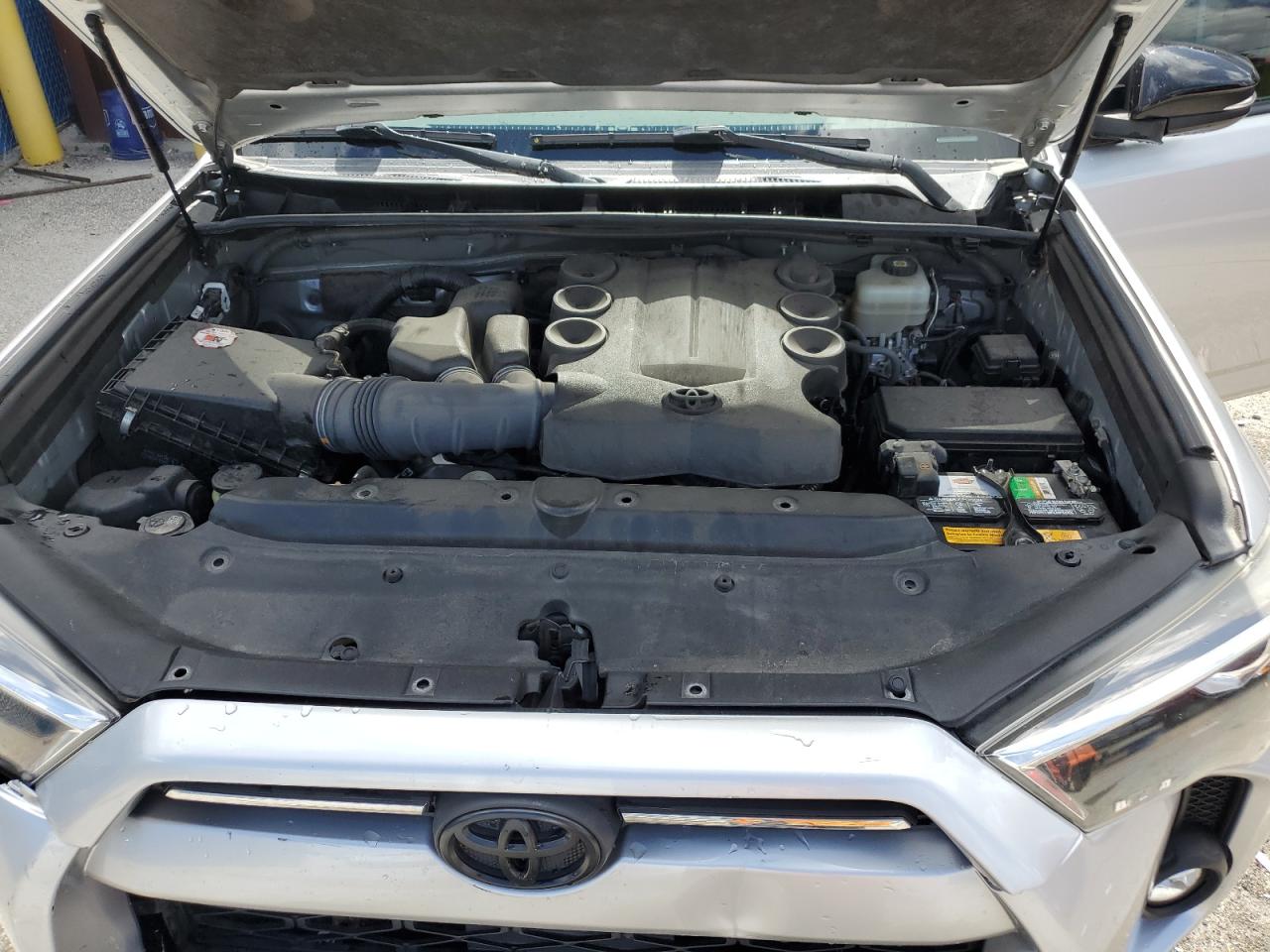 2021 Toyota 4Runner Venture VIN: JTEHU5JR7M5900738 Lot: 64846885