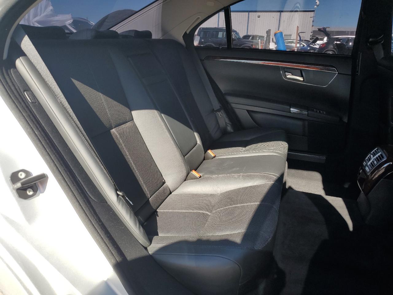 2007 Mercedes-Benz S 550 VIN: WDDNG71XX7A068385 Lot: 63872455