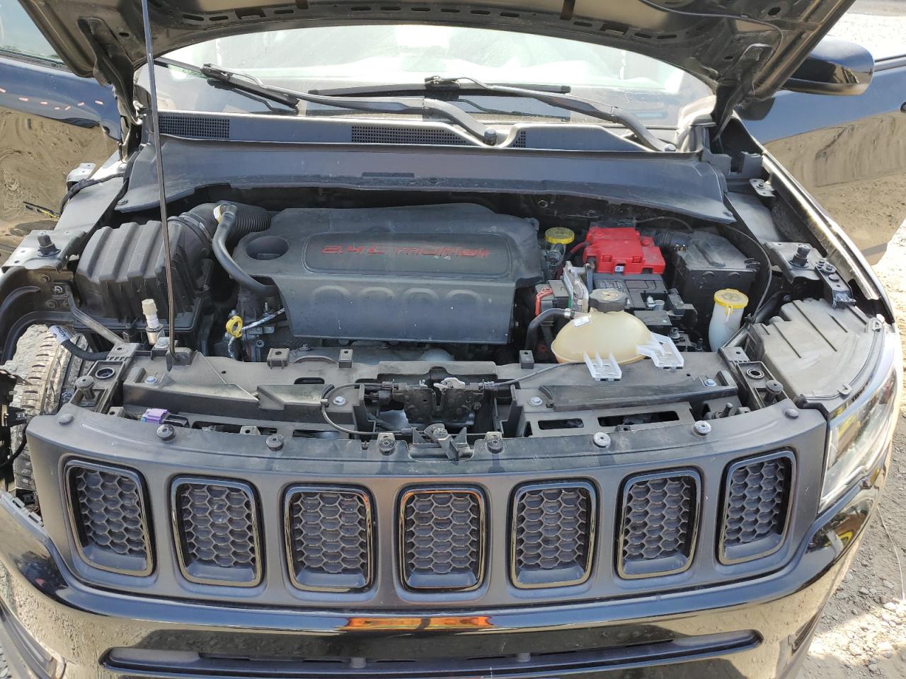 2019 Jeep Compass Latitude VIN: 3C4NJCBB2KT613875 Lot: 64412815