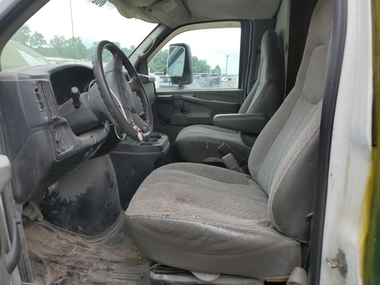 2006 GMC Savana Cutaway G3500 VIN: 1GDJG31U761138541 Lot: 64649235