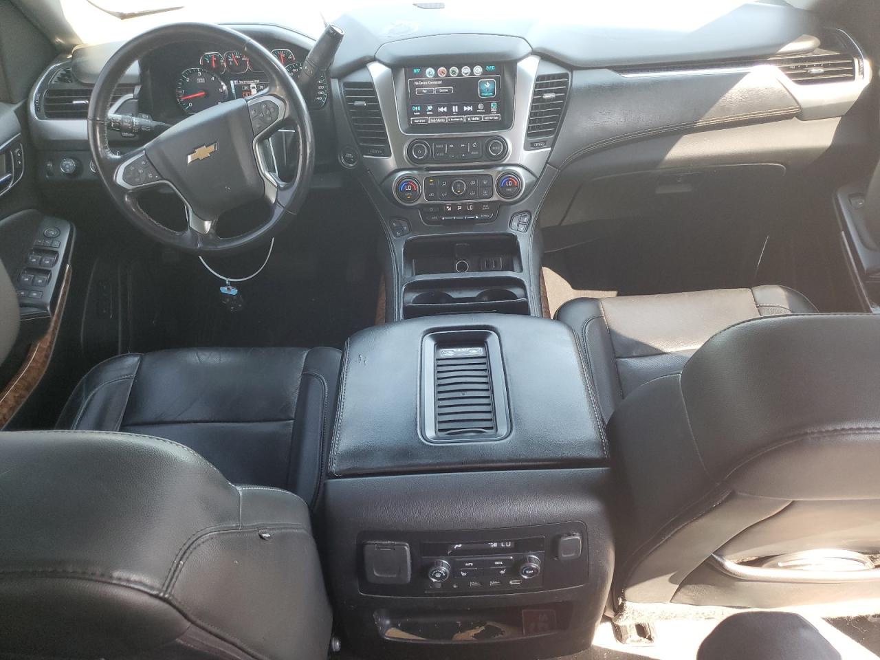 2019 Chevrolet Tahoe K1500 Premier VIN: 1GNSKCKCXKR360927 Lot: 64022375