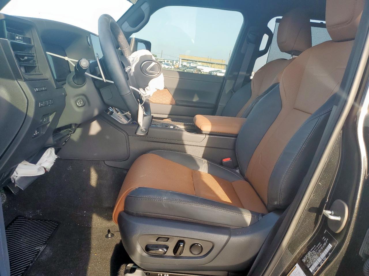 2024 Lexus Gx 550 Luxury VIN: JTJVBCDX3R5026095 Lot: 65375595