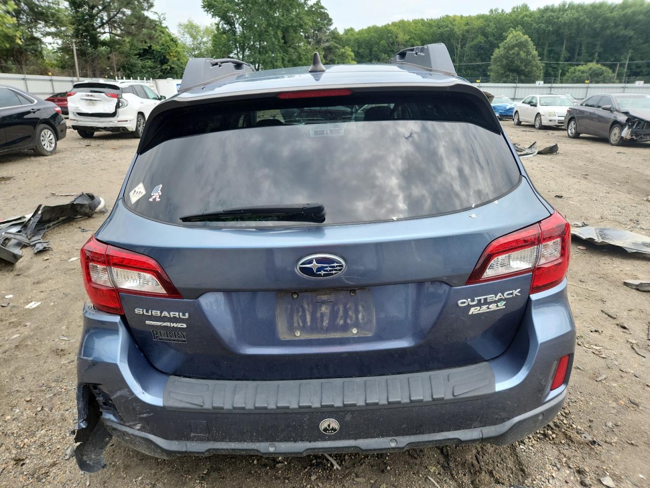 2017 Subaru Outback 2.5I Limited VIN: 4S4BSANC3H3257297 Lot: 64393235