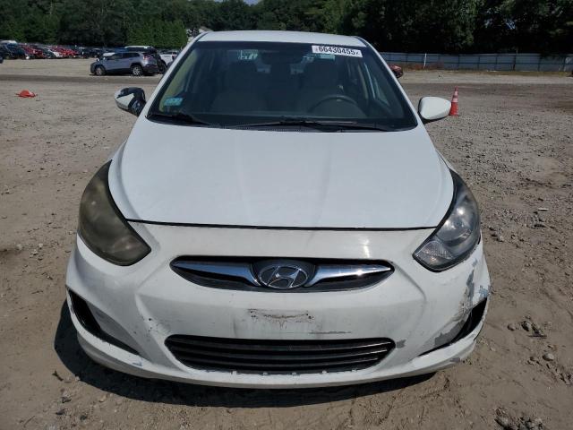  HYUNDAI ACCENT 2013 Biały