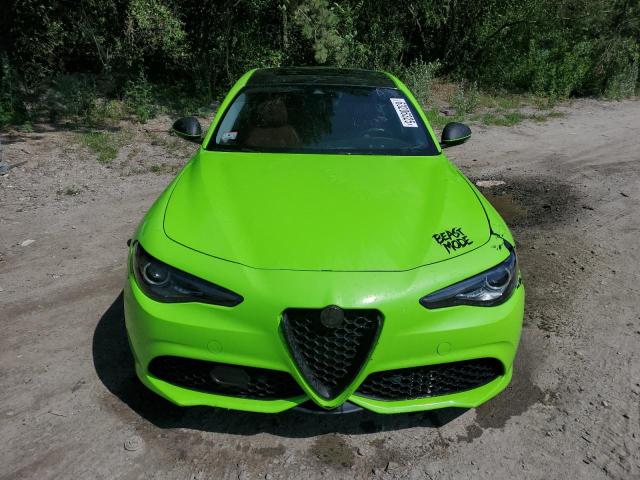  ALFA ROMEO GIULIA 2018 Green